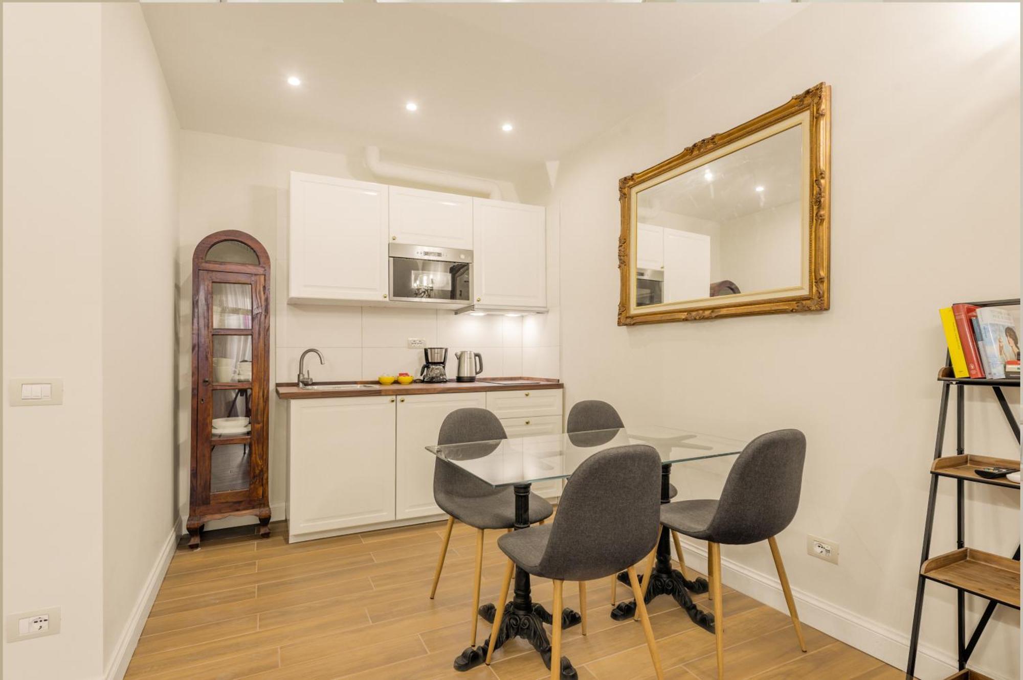 Pantheon Apartments - Piccola Roma Luaran gambar