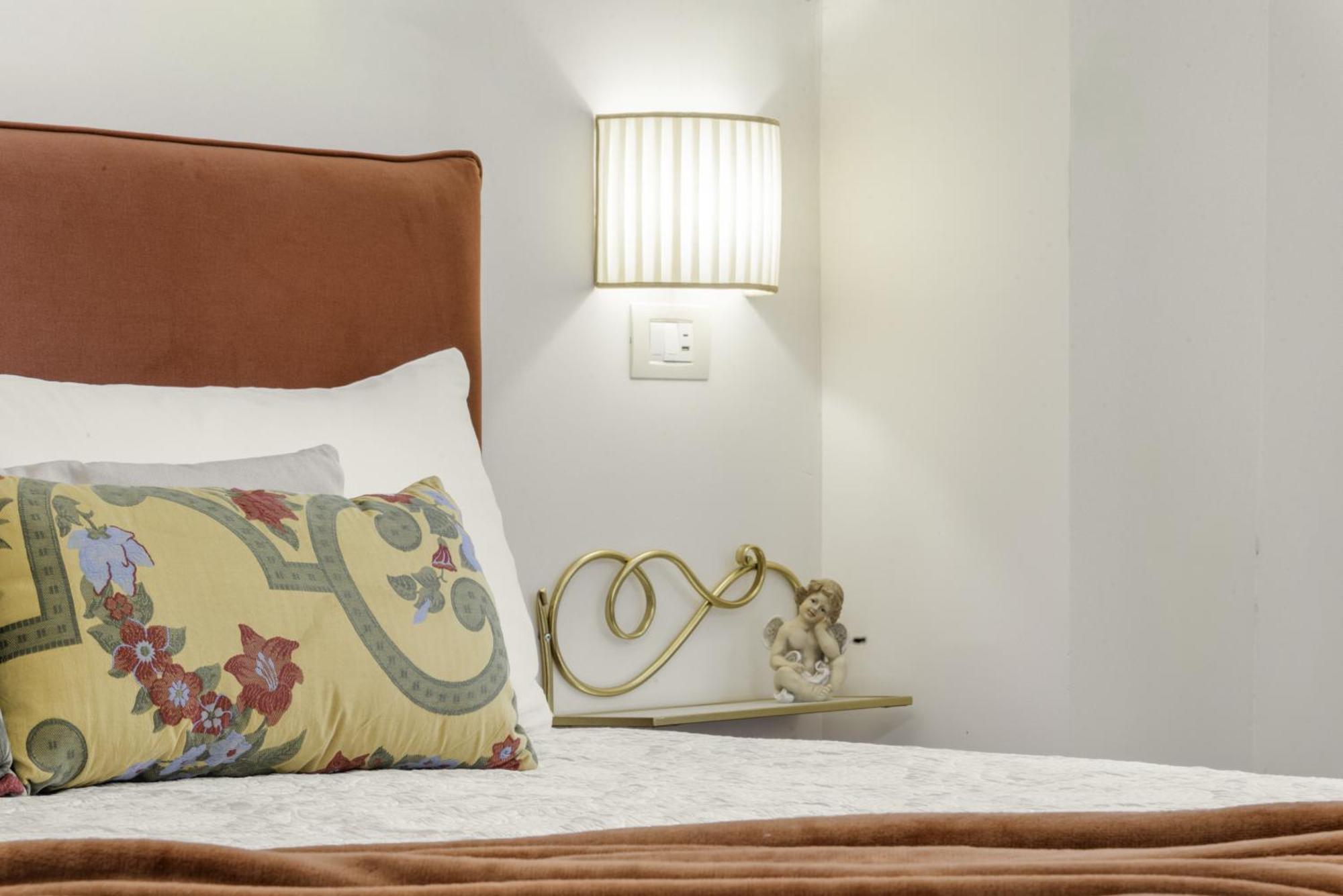 Pantheon Apartments - Piccola Roma Luaran gambar